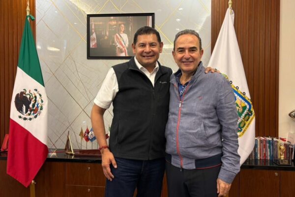 Alejandro Armenta Mier y Jorge Estefan Chidiac se reúnen tras dos años de tensiones. FOTO: X @EstefanChidiac.