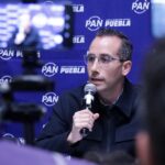 Riestra se descarta para competir por la capital poblana para 2027 y perfila candidatura femenina en el PAN. FOTO: X @marioriestra.