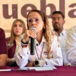 “Una barda no entrega candidaturas”, dice Alfonso Bermúdez sobre la propaganda de Morena en Puebla. FOTO: X @OlgaRomeroGC.