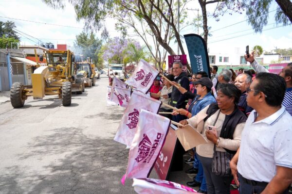 Arrancan trabajos en el Bulevar Apulco en Puebla; la intervención incluye pavimentación, banquetas, luminarias y accesibilidad.