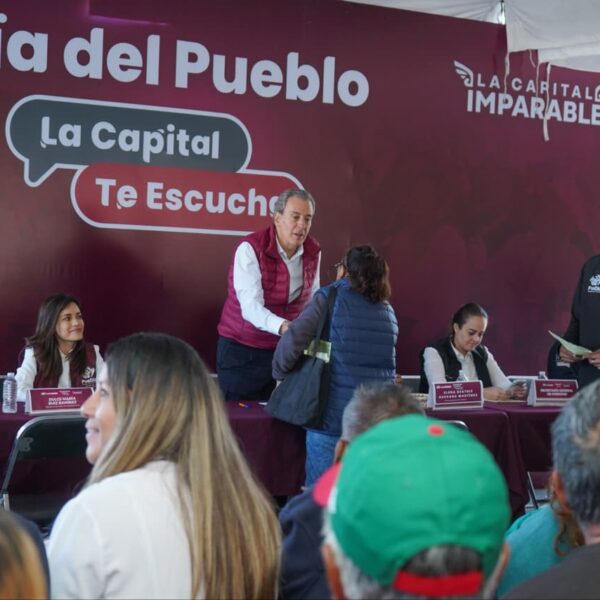 Además de la gestión urbana, como parte del "Día del Pueblo" se ofrecen servicios de salud preventiva y asistencia técnica para grupos vulnerables