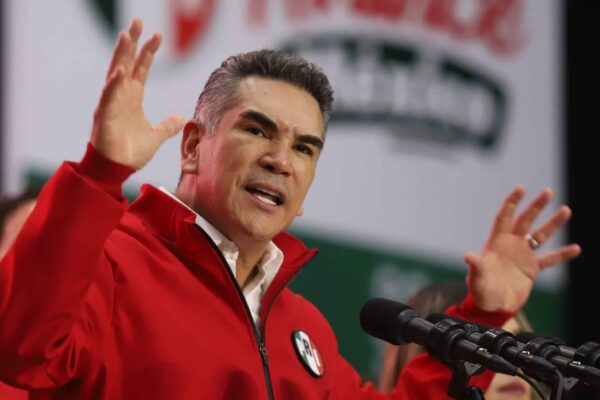 "Alito" Moreno pide cancelar el registro de Morena por presuntos nexos con el narco. FOTO: Cuartoscuro.