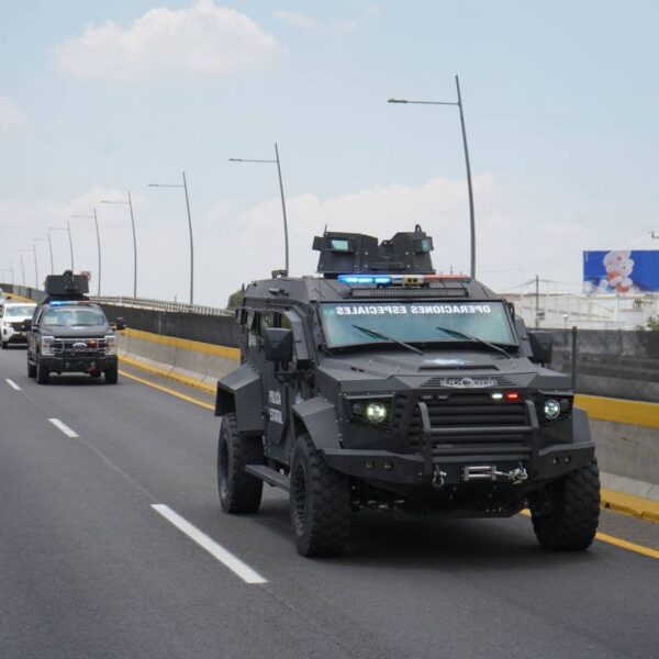 Ingresan a “El Bukanas” y seis de sus cómplices al penal de máxima seguridad de Tepexi de Rodríguez. FOTO: SSP Puebla.