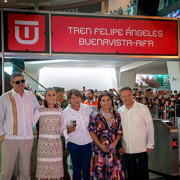 Claudia Sheinbaum inaugura el Tren Felipe Ángeles que conecta Buenavista con el AIFA. FOTO: Natalia Montiel.