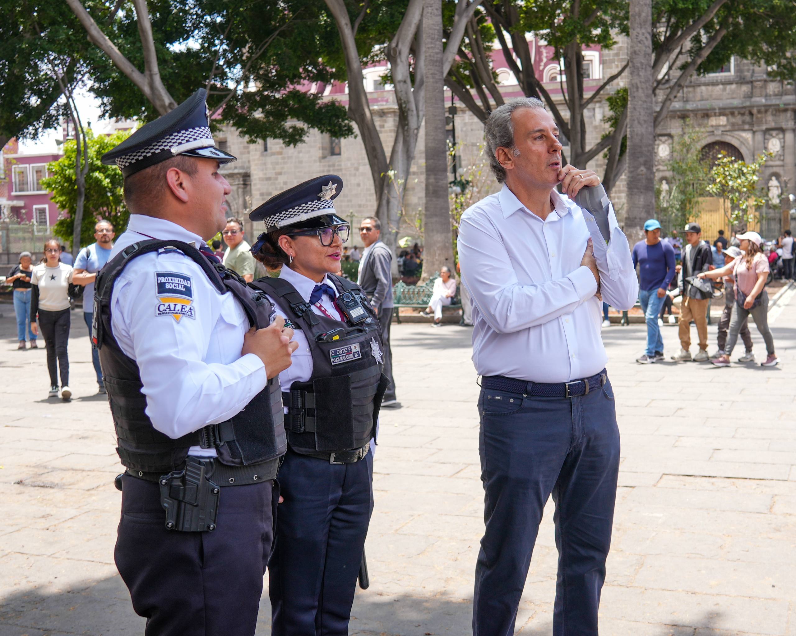 Chedraui invita a disfrutar Puebla capital en Semana Santa y recorre el Centro Histórico
