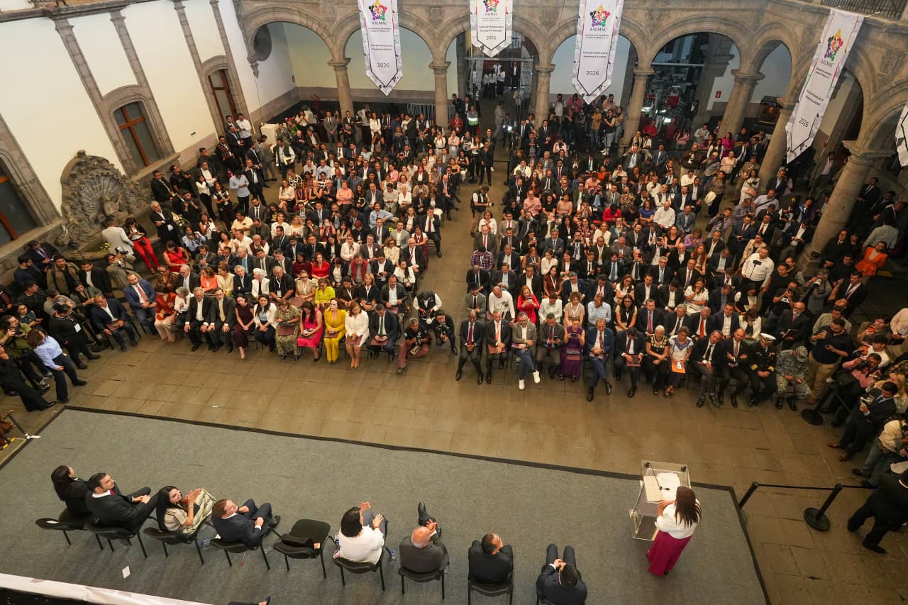 Asiste Pepe Chedraui a la Toma de Protesta de la Presidencia de AALMAC