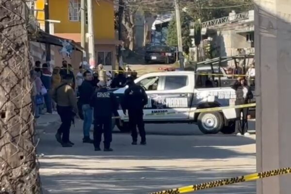 Un comando armado de al menos siete sujetos ejecutó a un joven de 25 años tras irrumpir en una tortillería en Amozoc. FOTO: N+.