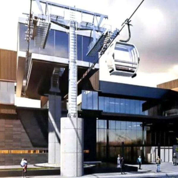 BUAP revisará el proyecto del cablebús para asegurar que los 13.6 km de ruta respeten sus áreas verdes y la ley ambiental. FOTO: Gobierno de Puebla.