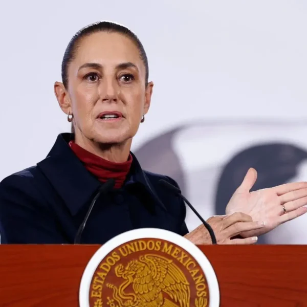 Murieron en Chihuahua dos agentes norteamericanos luego de un operativo antidrogas; Sheinbaum cuestionó la legalidad de la incursión.