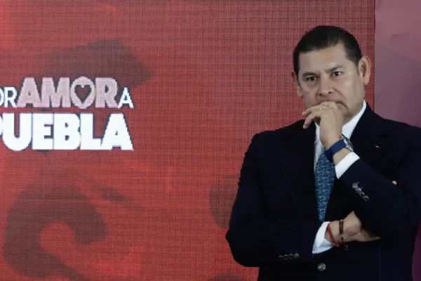 El gobierno de Puebla impulsa acuerdos con municipios para fortalecer ingresos propios y acceder a más recursos federales. FOTO: Puebla Online.