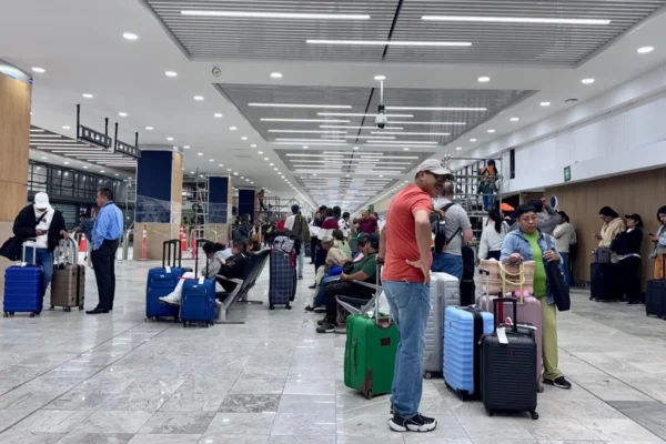 Sube la TUA en el Aeropuerto Internacional de la Ciudad de México; impactará en vuelos nacionales e internacionales desde abril. FOTO: Yazmín Ortega.
