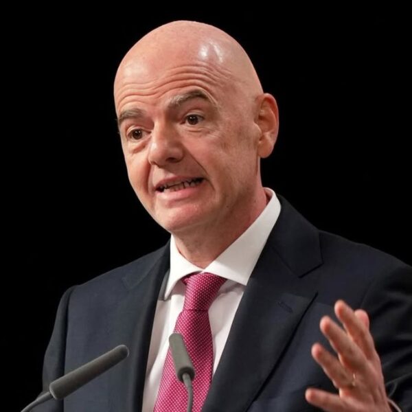 FIFA e Italia dicen "no" a Trump; no se sustituirá a Irán en el Mundial.