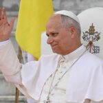 Papa León XIV pide que la energía atómica se use solo con fines pacíficos en el 40° aniversario de Chérnobil.