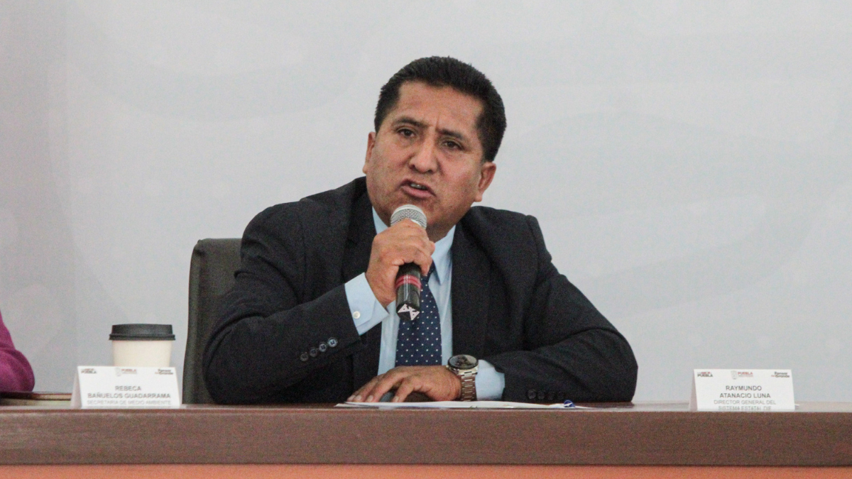 "No nada más es destaparse por destaparse", declaró Alejandro Armenta tras el anuncio de Raymundo Atanacio de buscar la presidencia municipal de Puebla. FOTO: EsImagen.