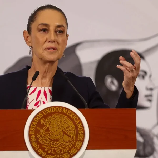 El paro nacional de transportistas y campesinos abrió un nuevo frente de tensión en México; Sheinbaum tiene que existen canales de diálogo abiertos. FOTO: Cuartoscuro.