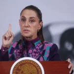Claudia Sheinbaum anunció que la FGR solicitará reabrir la investigación contra la organización La Luz del Mundo, luego del "carpetazo".