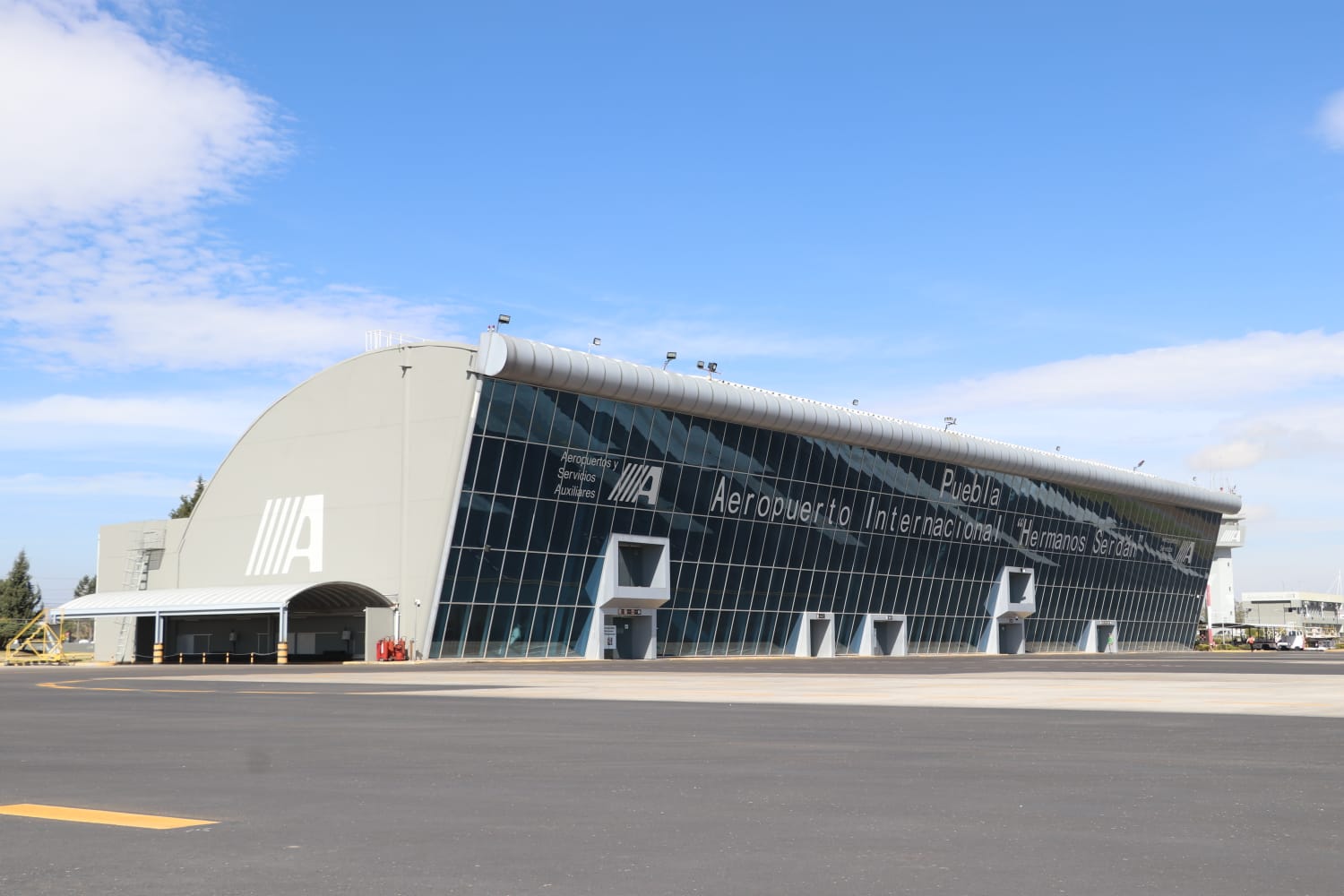 Inversionistas privados formalizaron tres cartas de intención para desarrollar la "Ciudad Aeroportuaria" en Puebla. FOTO: Gobierno de Puebla.