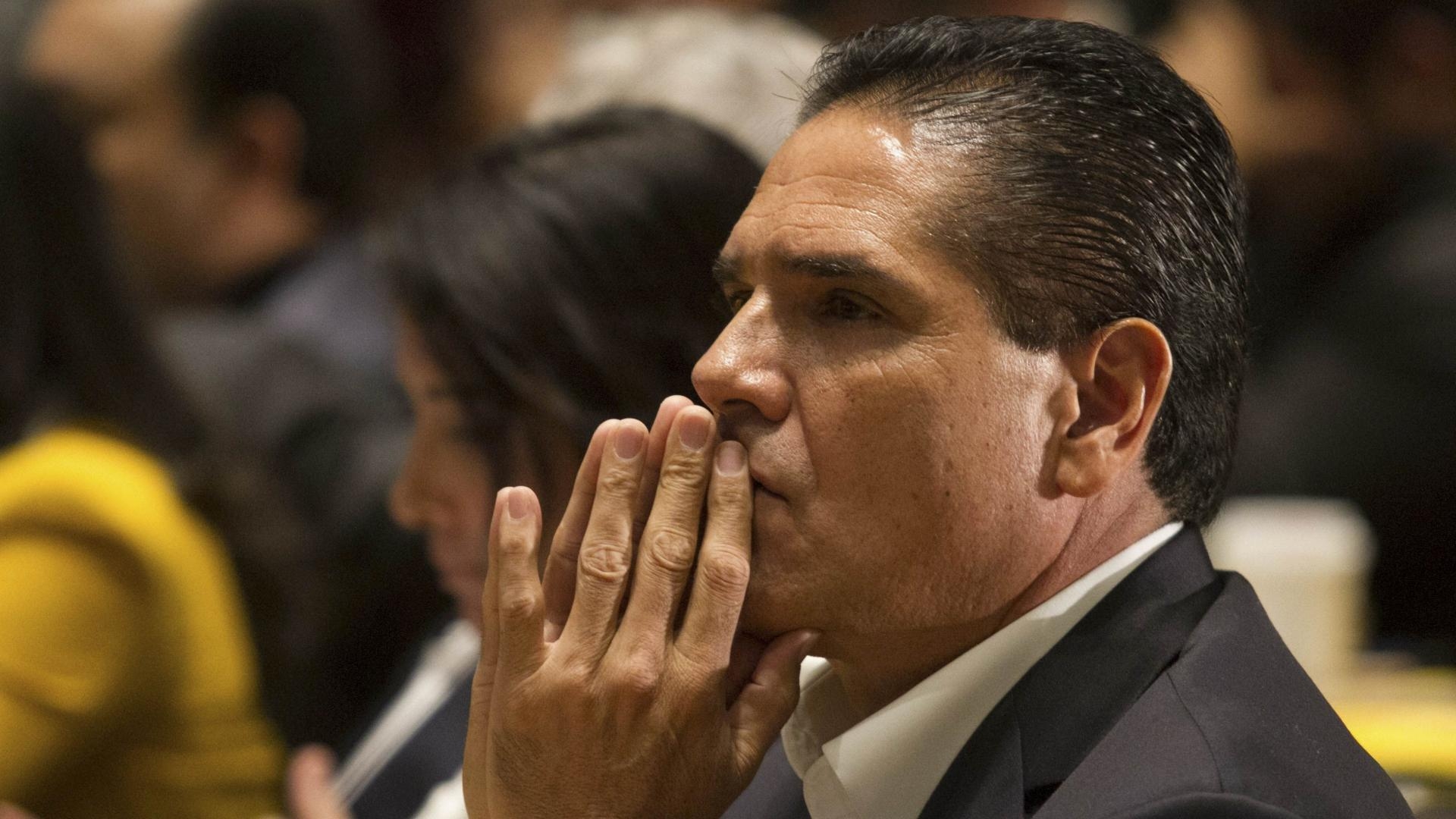 Solicitan apoyo de Interpol para localizar a Silvano Aureoles; acusan ayuda del CJNG