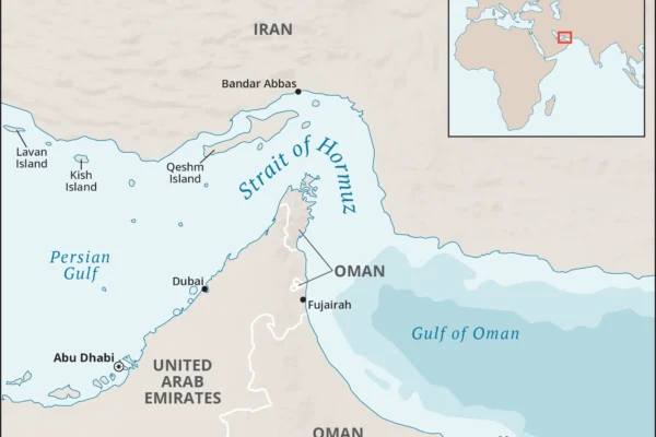 El control y la operación del Estrecho de Ormuz podrían quedar a cargo de Irán y Omán. IMAGEN: Britannica.