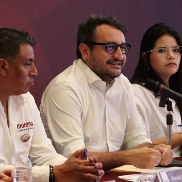 "Andy" López Beltrán explicó que se había mantenido lejos de puestos políticos por "acuerdo moral" con su padre, Andrés Manuel Lóepz Obrador. FOTO: FB Andrés Manuel López Beltrán.