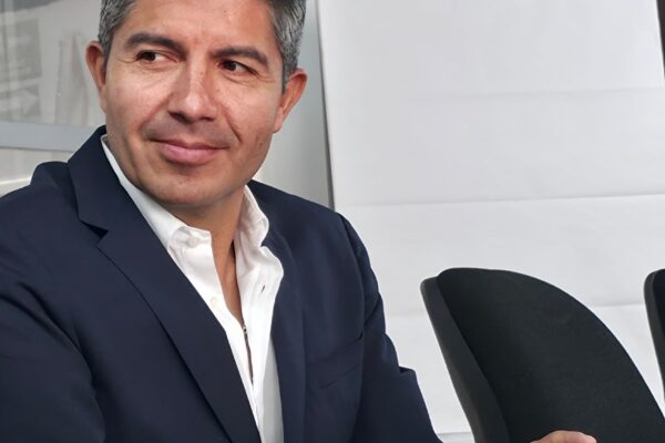 Acude Eduardo Rivera a la Contraloría; niega omisión en nombramiento de jefe policial. FOTO: FB @eduardoriverap01.
