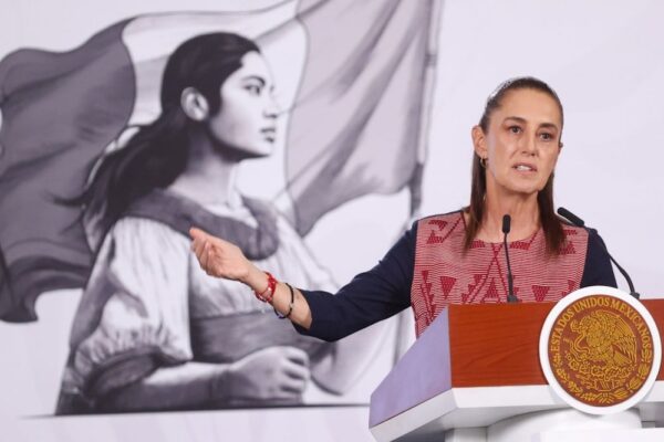 “No vean TV Azteca”, lanzó Claudia Sheinbaum; señala campaña en su contra. FOTO: vía El Universal.