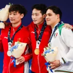 Osmar Olvera volvió a destacar a nivel internacional al subir al podio en la Súper Final de la Copa del Mundo de Clavados en Beijing. FOTO: Getty Images.