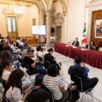 La secretaria de Gobernación y la fiscal general recorrerán las seis regiones del país para reunirse con colectivos y familias de personas desaparecidas. FOTO: X @_rosaicela.