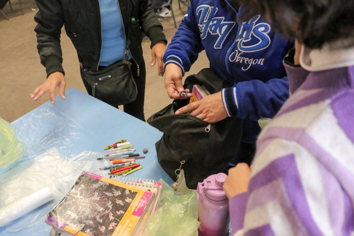 SEP Puebla frena el operativo "Mochila Segura" y convoca a foros para diseñar manuales de paz escolar.