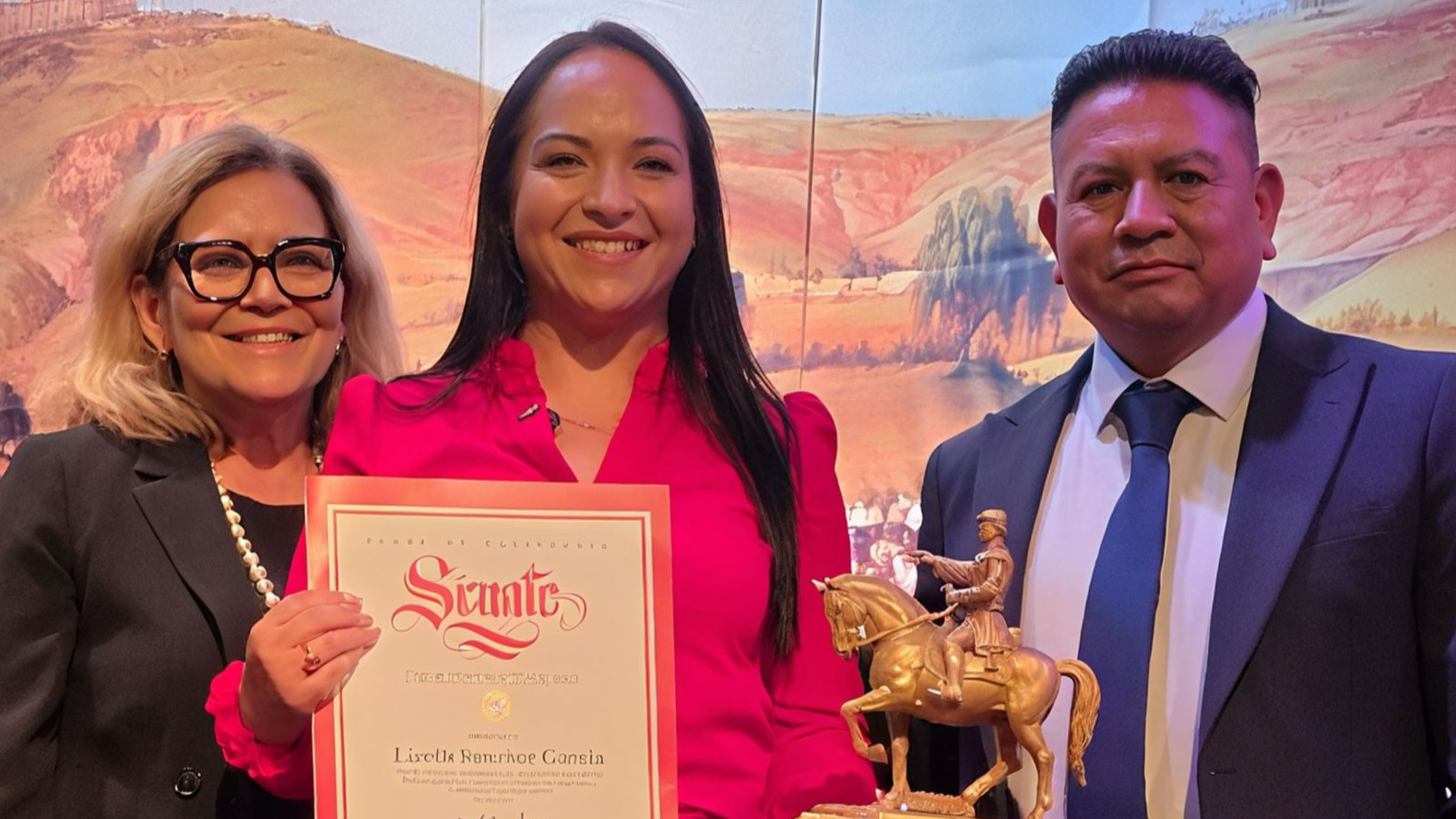 La senadora Liz Sánchez fue reconocida con el Zaragoza Awards 2026 en Los Ángeles.