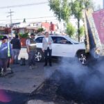 El Gobierno de la Ciudad reforzó las acciones de mantenimiento vial en distintas colonias de Puebla capital como parte de la estrategia #CallesAl100.