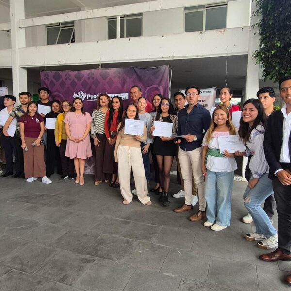 Puebla sostuvo una nueva edición de 'Jóvenes Imparables': capacitación, acompañamiento especializado y apoyos para los mejores participantes.