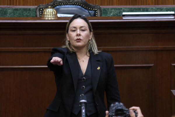 Yeraldine Bonilla Valverde es nombrada gobernadora interina de Sinaloa tras la licencia de Rubén Rocha Moya. FOTO: Especial.