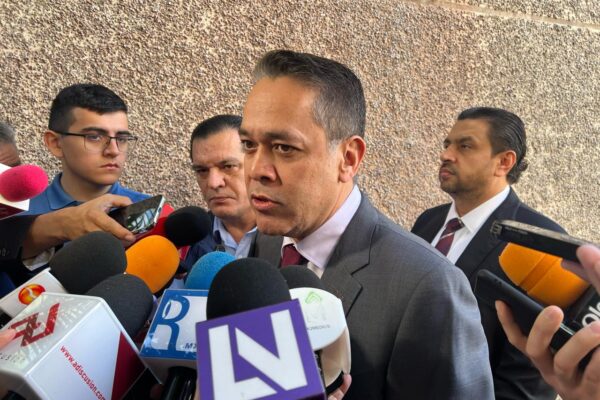 Enrique Díaz Vega, exsecretario de Finanzas de Sinaloa, fue detenido en Europa y acordó entregarse a autoridades de Estados Unidos. FOTO: Los Noticieristas.