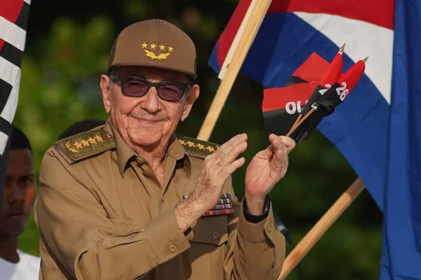 Estados Unidos acusó formalmente a Raúl Castro de asesinato por el derribo de avionetas en 1996. FOTO: Reuters.