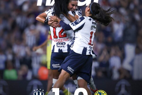 Las Rayadas de Monterrey tomaron ventaja en la final de ida de la Liga MX Femenil. IMAGEN: Liga BBVA MX Femenil.