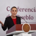 Sheinbaum enviará reforma al Congreso para crear comisión del INE contra "narcocandidatos". FOTO: Presidencia.