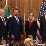Claudia Sheinbaum recibió en Palacio Nacional al secretario de Seguridad Interior de Estados Unidos, Markwayne Mullin. FOTO: X @Claudiashein.