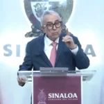 Rocha Moya pidió licencia tras solicitud de la FGR a EUA sobre pruebas de lazos con el narcotráifco. Alcalde de Culiacán también pide licencia.