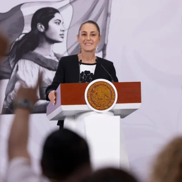 El Gobierno federal modificará su propuesta para el calendario escolar rumbo al Mundial 2026 tras las críticas por adelantar vacaciones. FOTO: POSTA Mx.