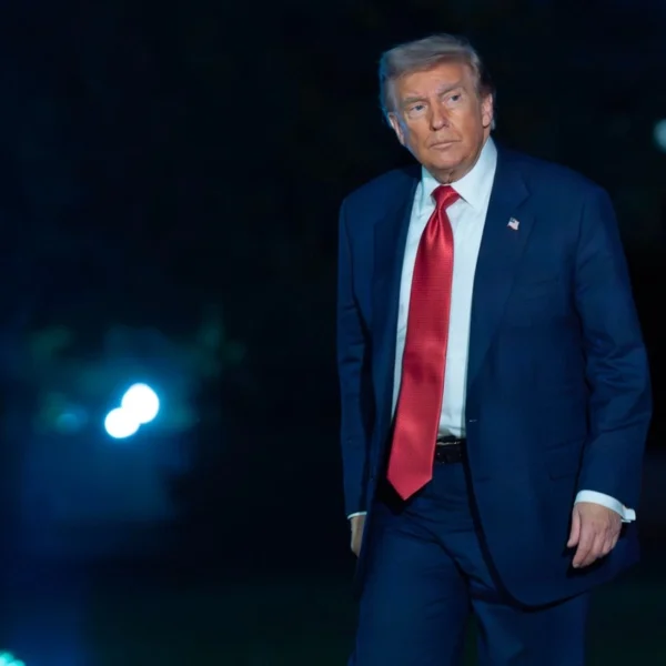 Trump vuelve a rechazar la propuesta de paz del gobierno iraní; "es totalmente inaceptable". FOTO; AP.