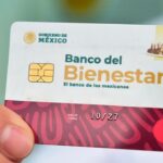 La Secretaría de Bienestar entregará del 15 al 21 de junio las tarjetas del Banco del Bienestar a quienes se registraron en abril para la Pensión de Adultos Mayores y Mujeres Bienestar. FOTO: X @bbienestarmx,