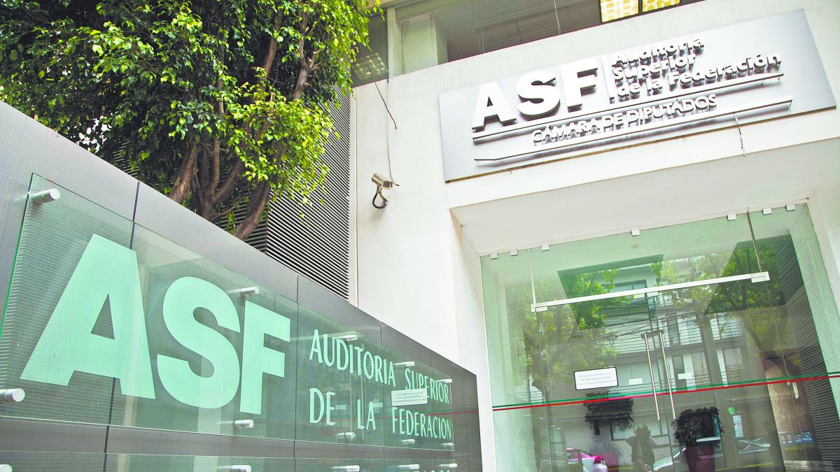 Auditorías de la ASF detectaron desde 2018 presuntas irregularidades por casi mil millones de pesos en recursos del FONE del CNTE. FOTO: EE.