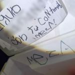 "Ya bájale tantito" - El director de Noticias San Luis denunció una amenaza y un ataque contra la vivienda de su madre. IMAGEN: Captura de pantalla.