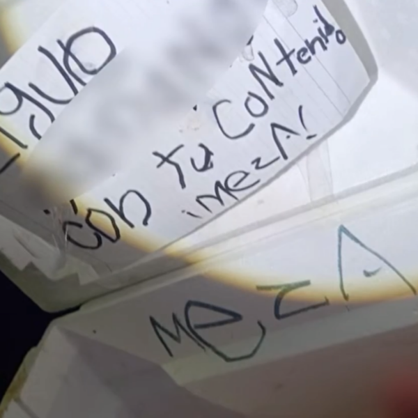 "Ya bájale tantito" - El director de Noticias San Luis denunció una amenaza y un ataque contra la vivienda de su madre. IMAGEN: Captura de pantalla.