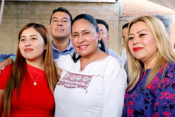 Ana Lilia Rivera lidera con el 50.1% de las preferencias la carrera interna de Morena por la gubernatura de Tlaxcala en 2027. FOTO: X @AnaLiliaRivra.
