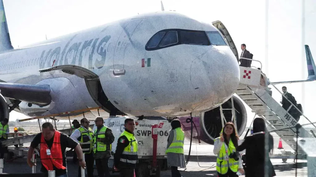 Volaris podría cancelar seis nuevas rutas en Puebla por bajas ventas