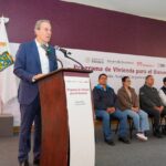 El alcalde Pepe Chedraui participó en la entrega de apoyos del Programa de Vivienda para el Bienestar en Lomas de San Miguel.