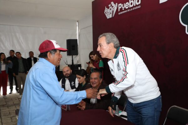Habitantes de La Libertad plantearon de primera mano sus necesidades y peticiones ante funcionarios municipales en una nueva jornada de "Día del Pueblo, La Capital te Escucha".