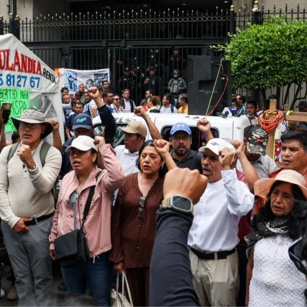 Los dirigentes magisteriales aseguran que la protesta está lejos de concluir y que las demandas centrales seguirán vigentes. FOTO: Cuartoscuro.